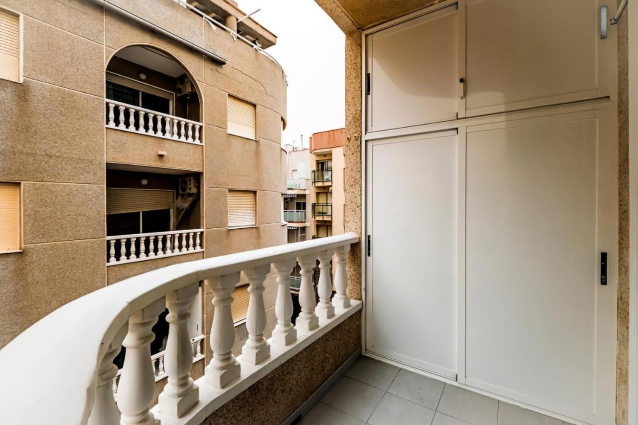 Apartamento Alegria Id105 Torrevieja Exterior photo